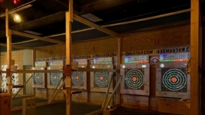 Axe Master Throwing axe master throwing